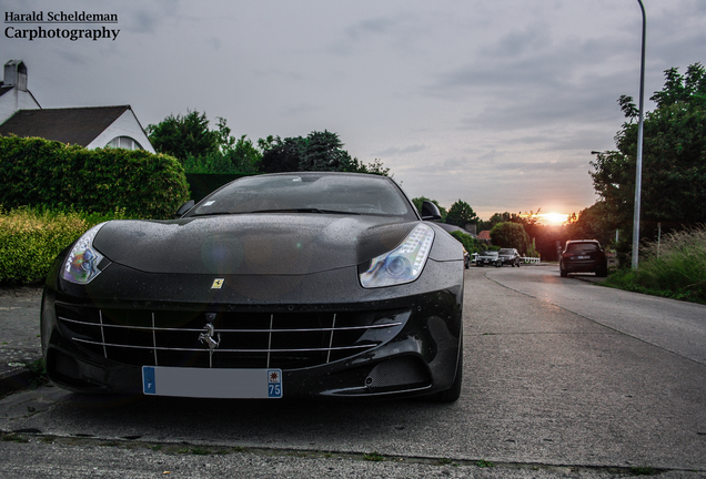 Ferrari FF