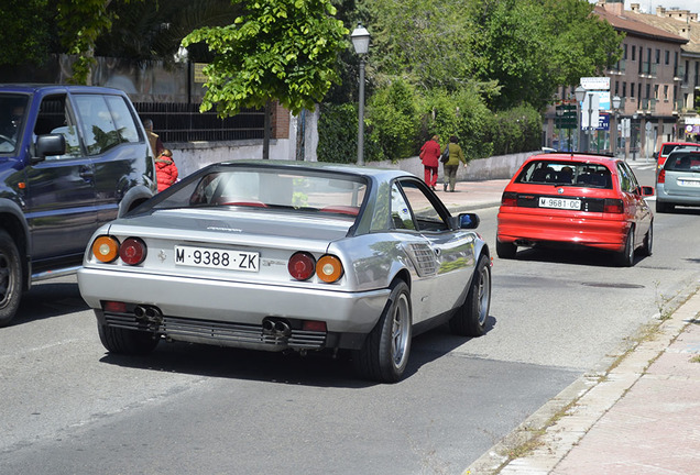 Ferrari Mondial 3.2