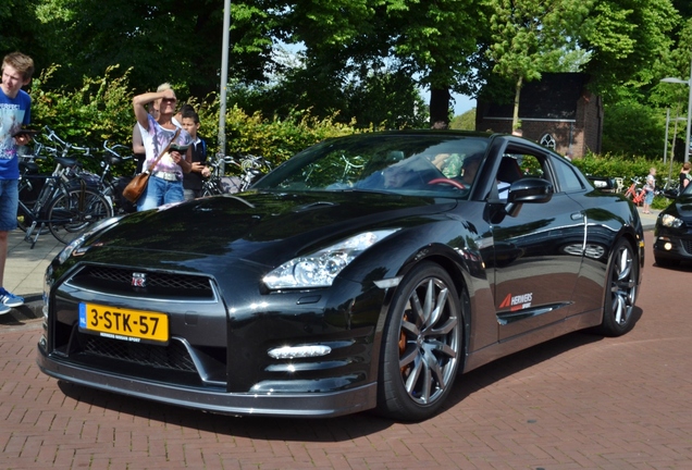 Nissan GT-R 2013