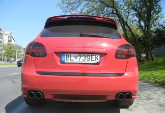 Porsche 958 Cayenne GTS