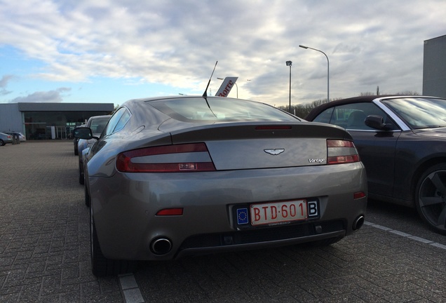 Aston Martin V8 Vantage