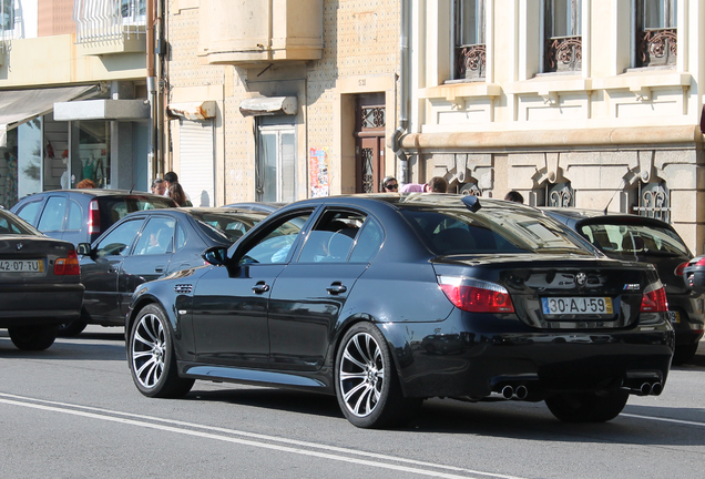 BMW M5 E60 2005