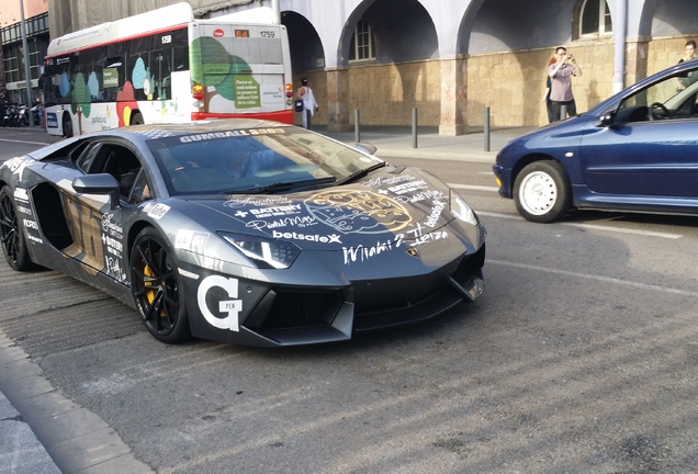 Lamborghini Aventador LP700-4