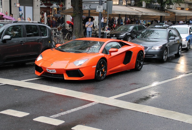 Lamborghini Aventador LP700-4