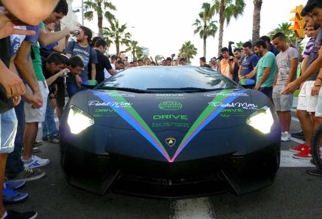 Lamborghini Aventador LP700-4 Roadster