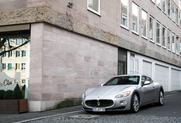 Maserati GranTurismo S Automatic