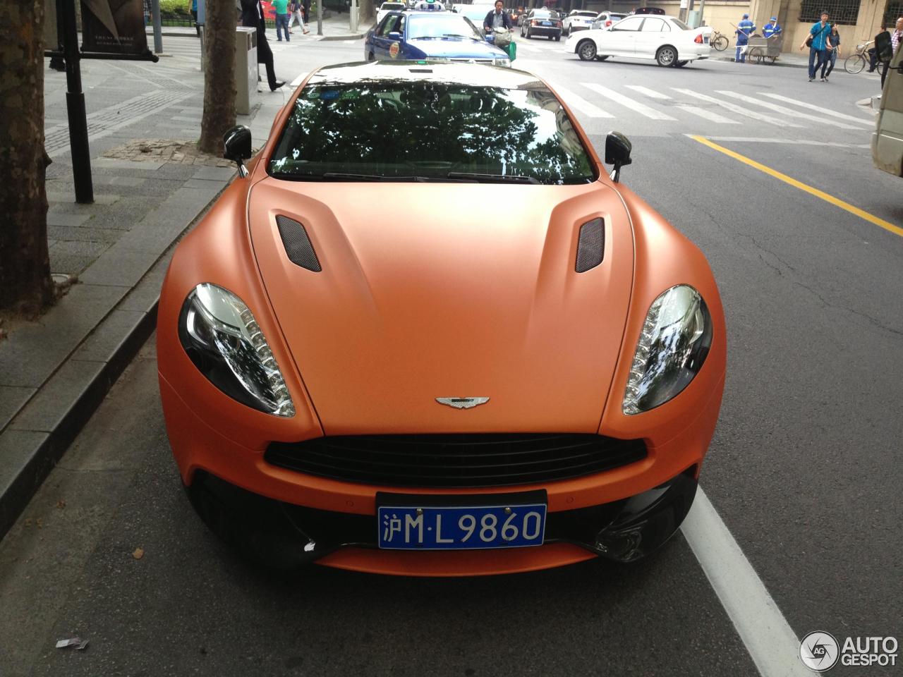 Aston Martin Vanquish 2013