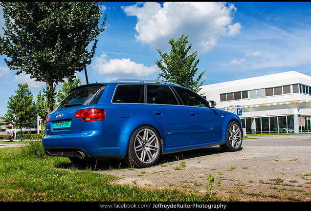 Audi RS4 Avant B7