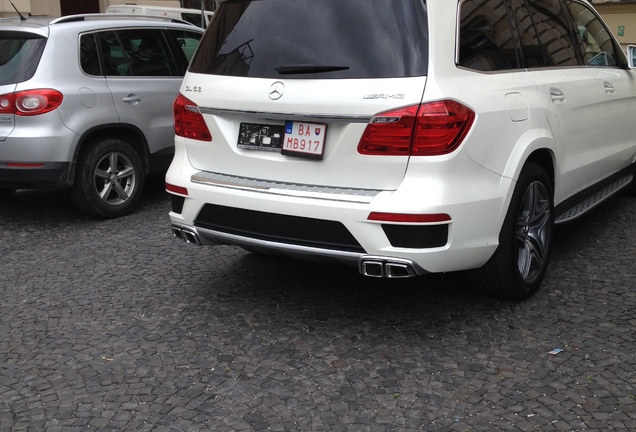 Mercedes-Benz GL 63 AMG X166