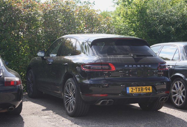 Porsche 95B Macan Turbo