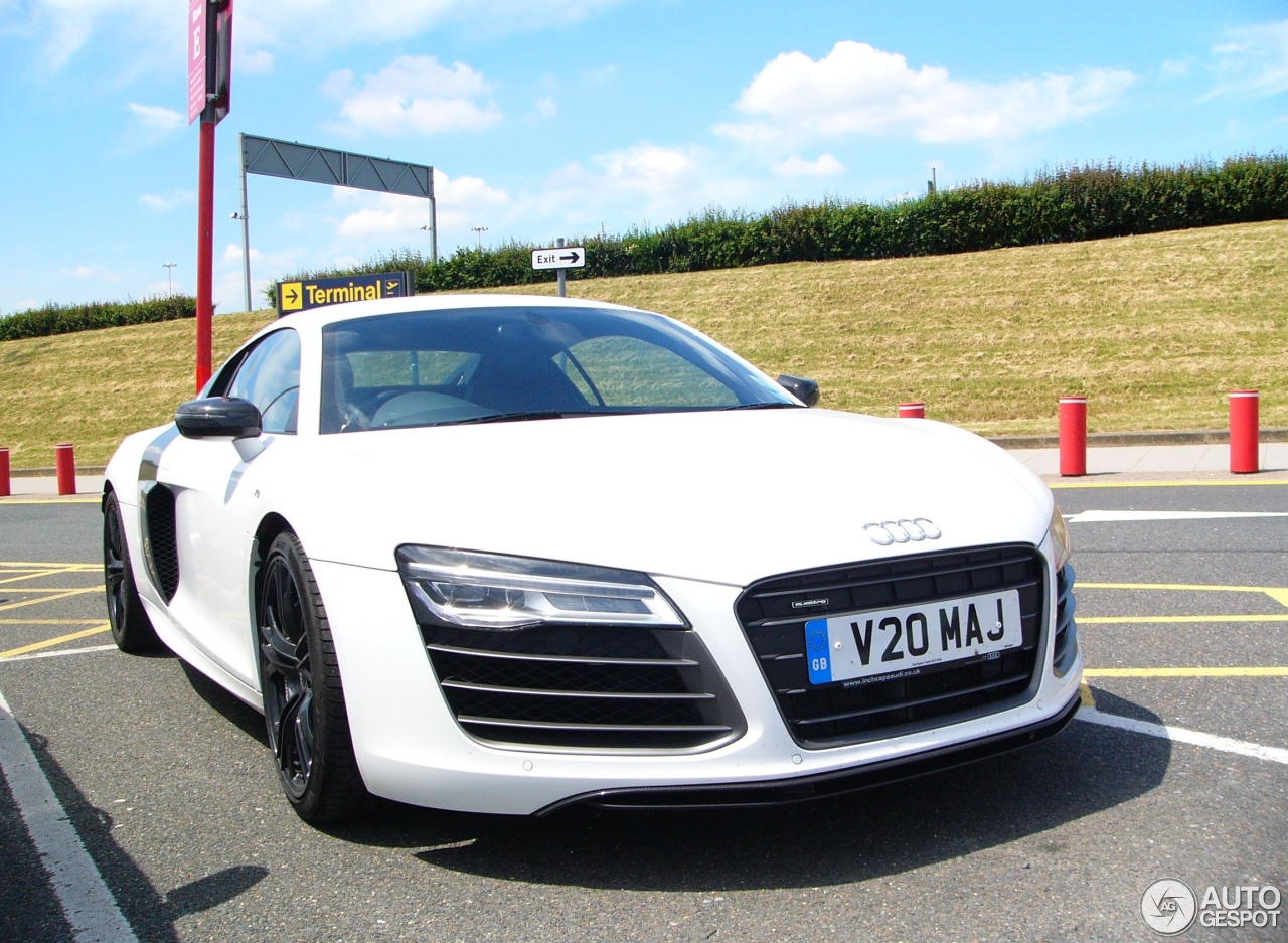 Audi R8 V10 Plus 2013