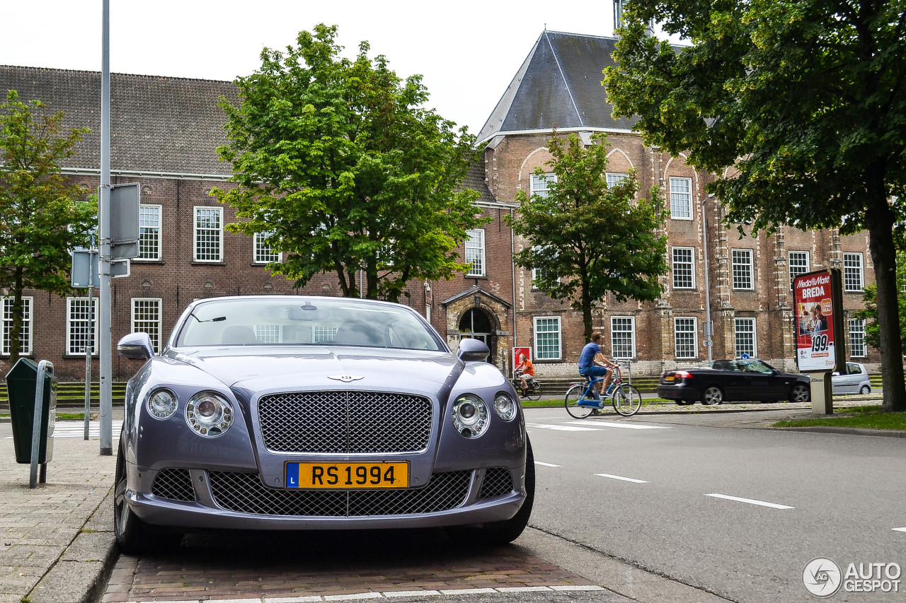 Bentley Continental GTC 2012