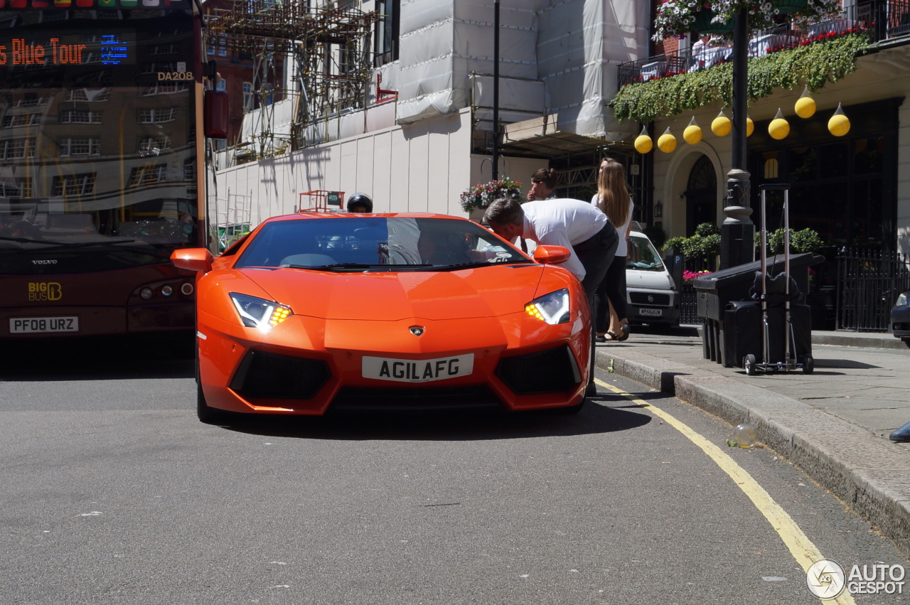 Lamborghini Aventador LP700-4