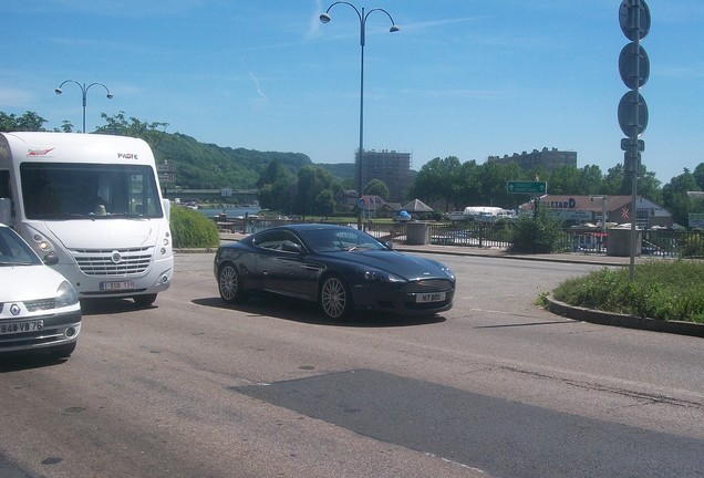 Aston Martin DB9