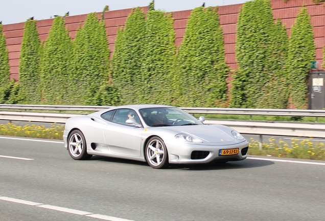 Ferrari 360 Modena