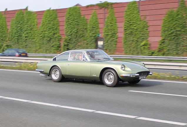 Ferrari 365 GT 2+2