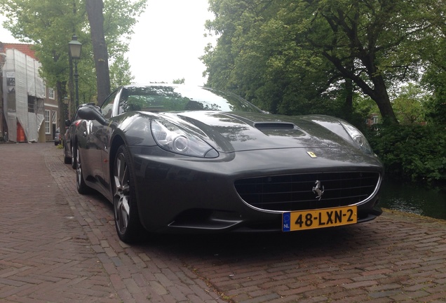 Ferrari California