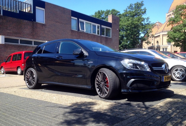 Mercedes-Benz A 45 AMG