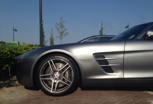 Mercedes-Benz SLS AMG