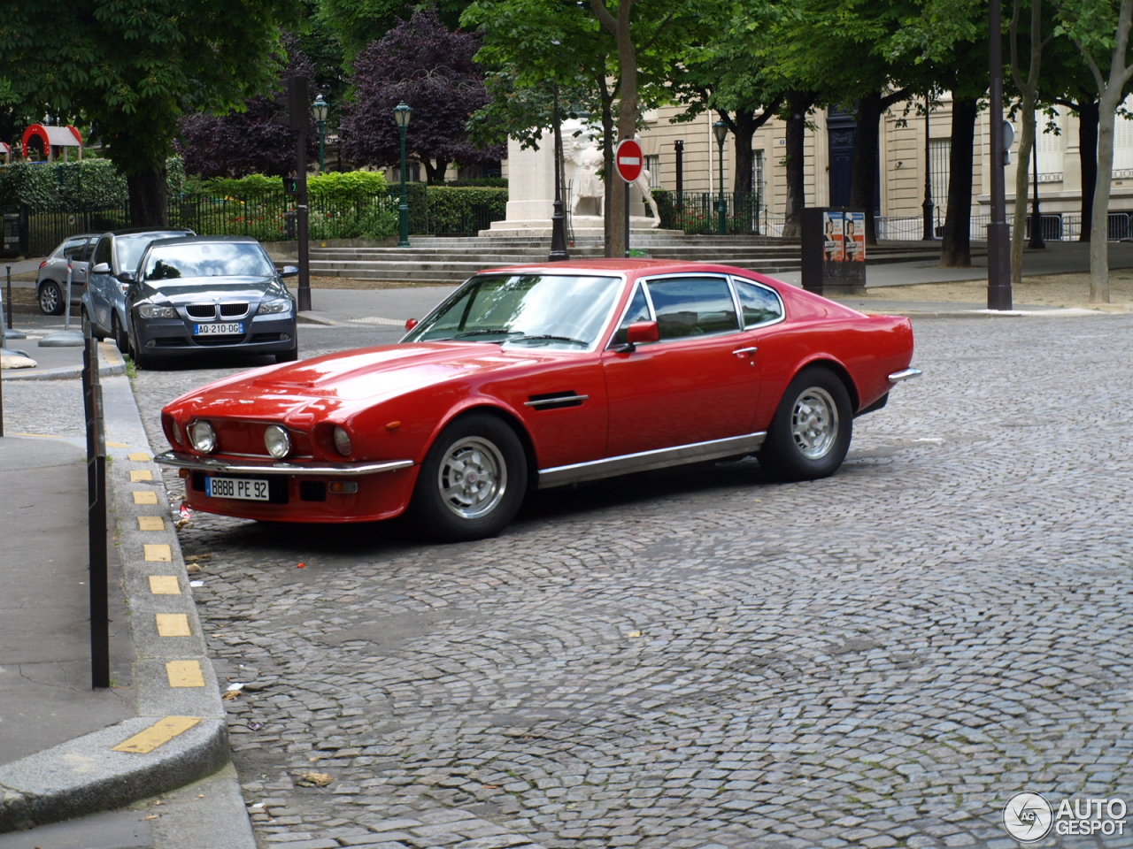 Aston Martin V8 Series 3