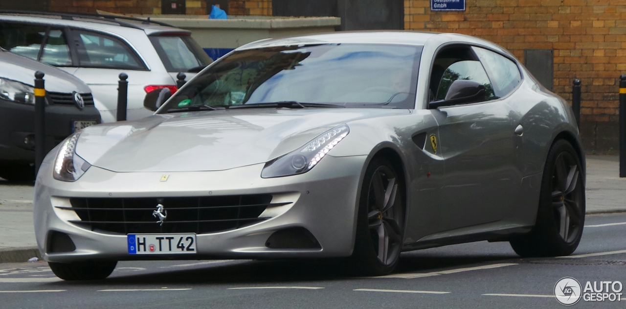 Ferrari FF