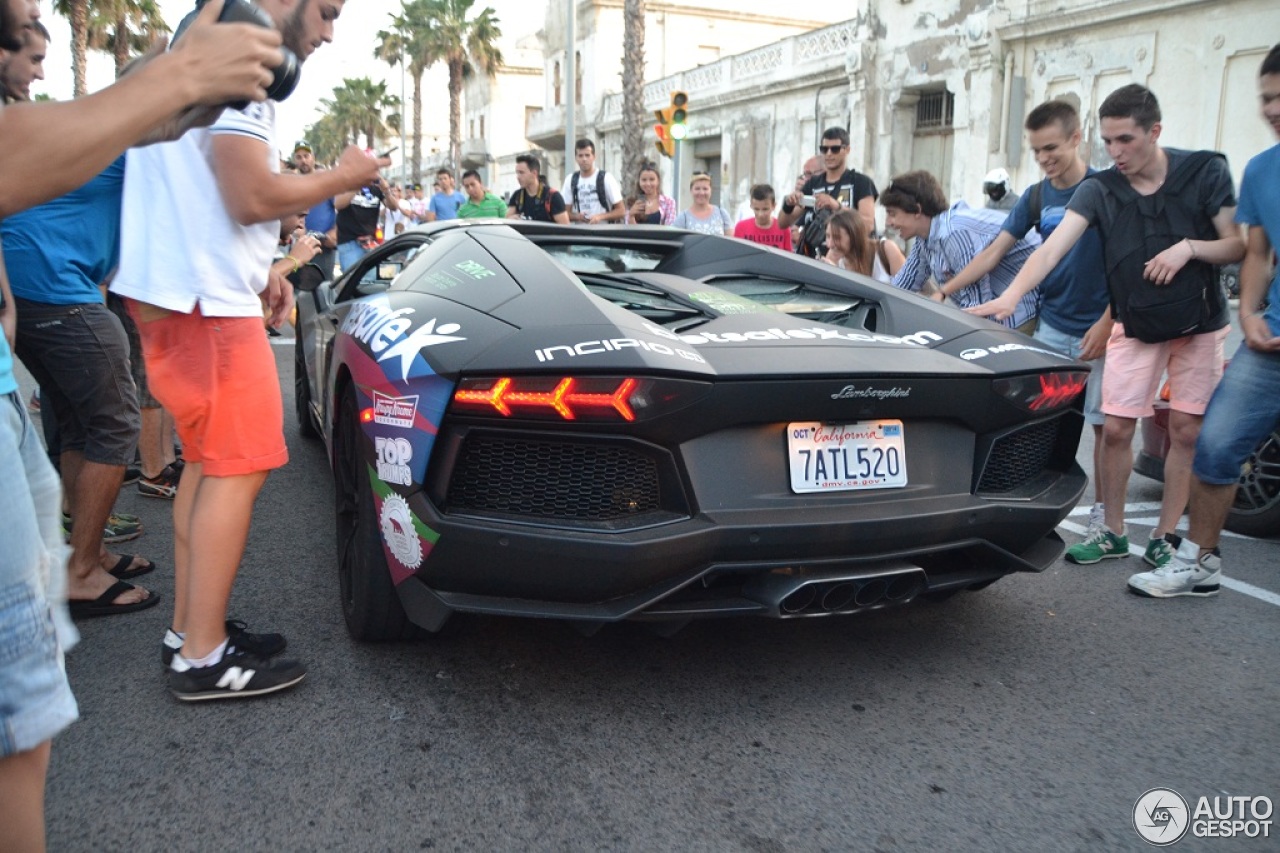 Lamborghini Aventador LP700-4 Roadster