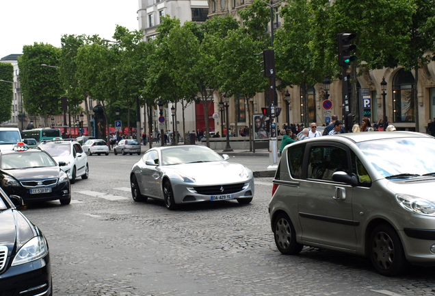 Ferrari FF