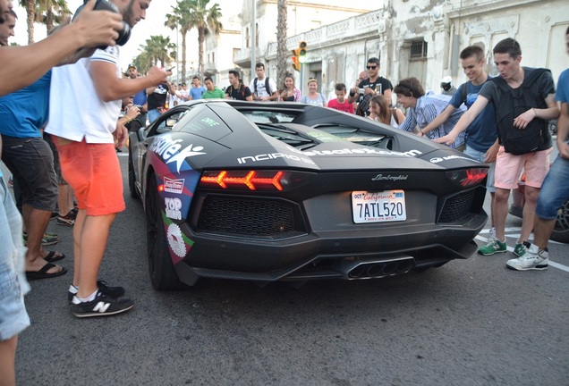 Lamborghini Aventador LP700-4 Roadster