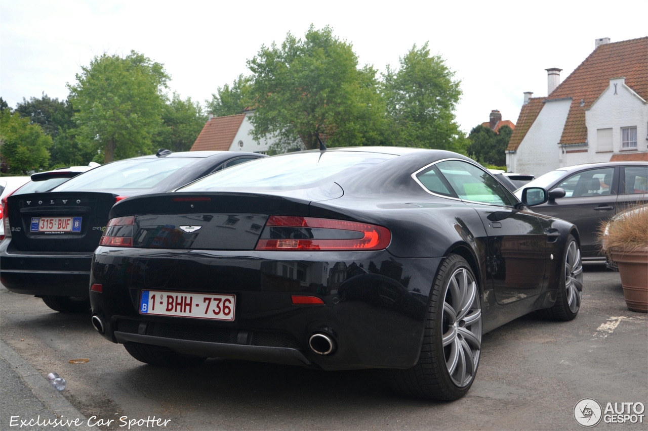 Aston Martin V8 Vantage