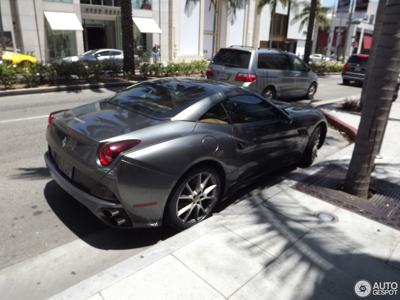 Ferrari California