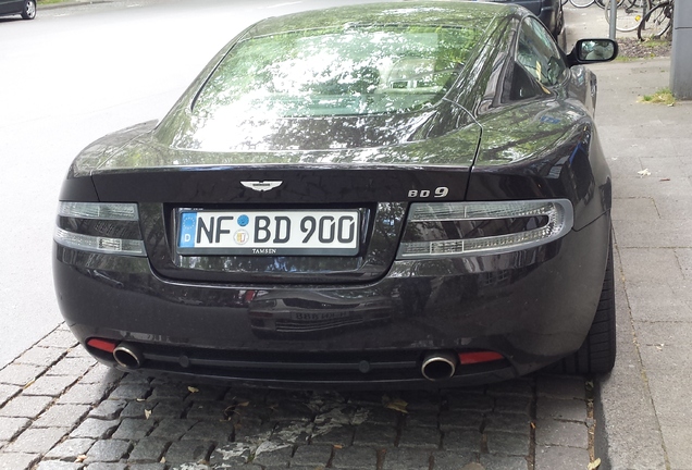 Aston Martin DB9