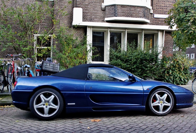 Ferrari F355 Spider