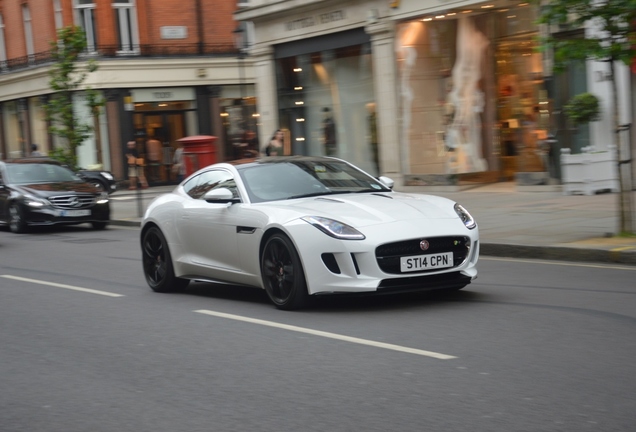 Jaguar F-TYPE R Coupé