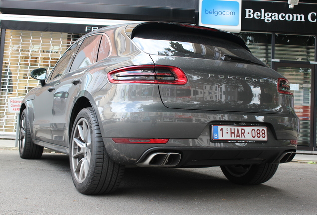 Porsche 95B Macan Turbo