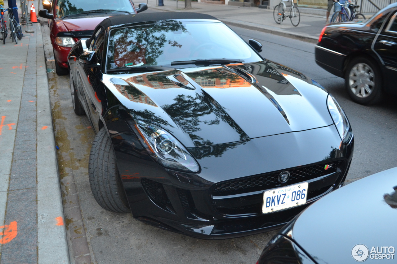 Jaguar F-TYPE S Convertible