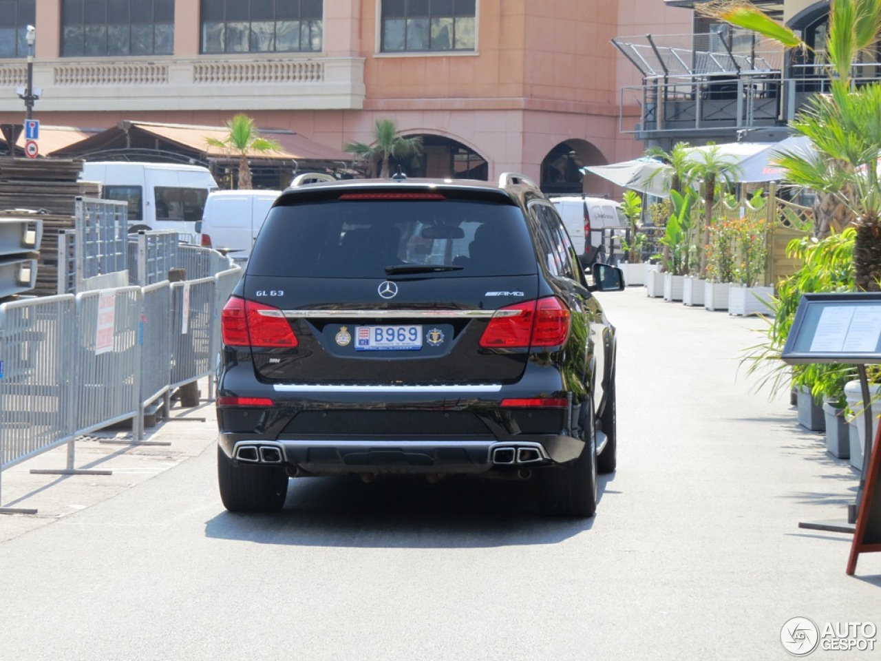 Mercedes-Benz GL 63 AMG X166