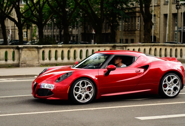 Alfa Romeo 4C Coupé