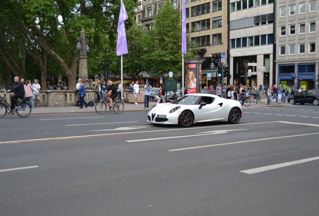 Alfa Romeo 4C Launch Edition