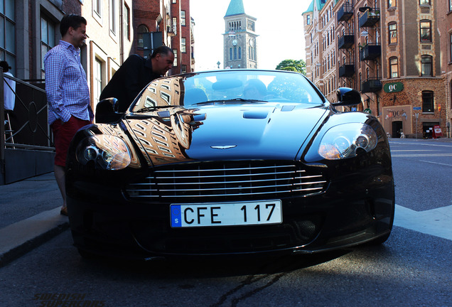 Aston Martin DBS Volante