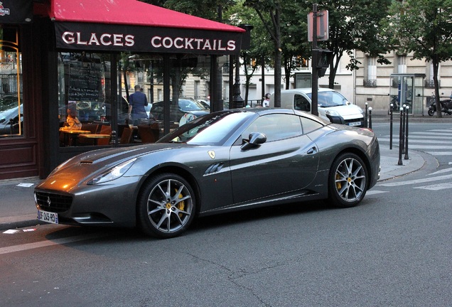 Ferrari California