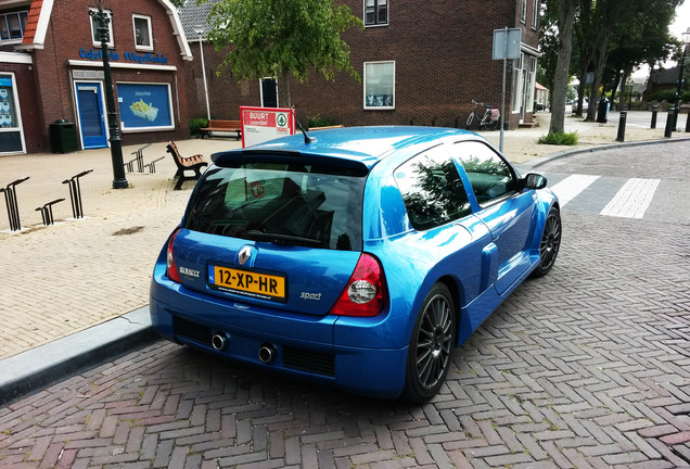 Renault Clio V6 Phase II