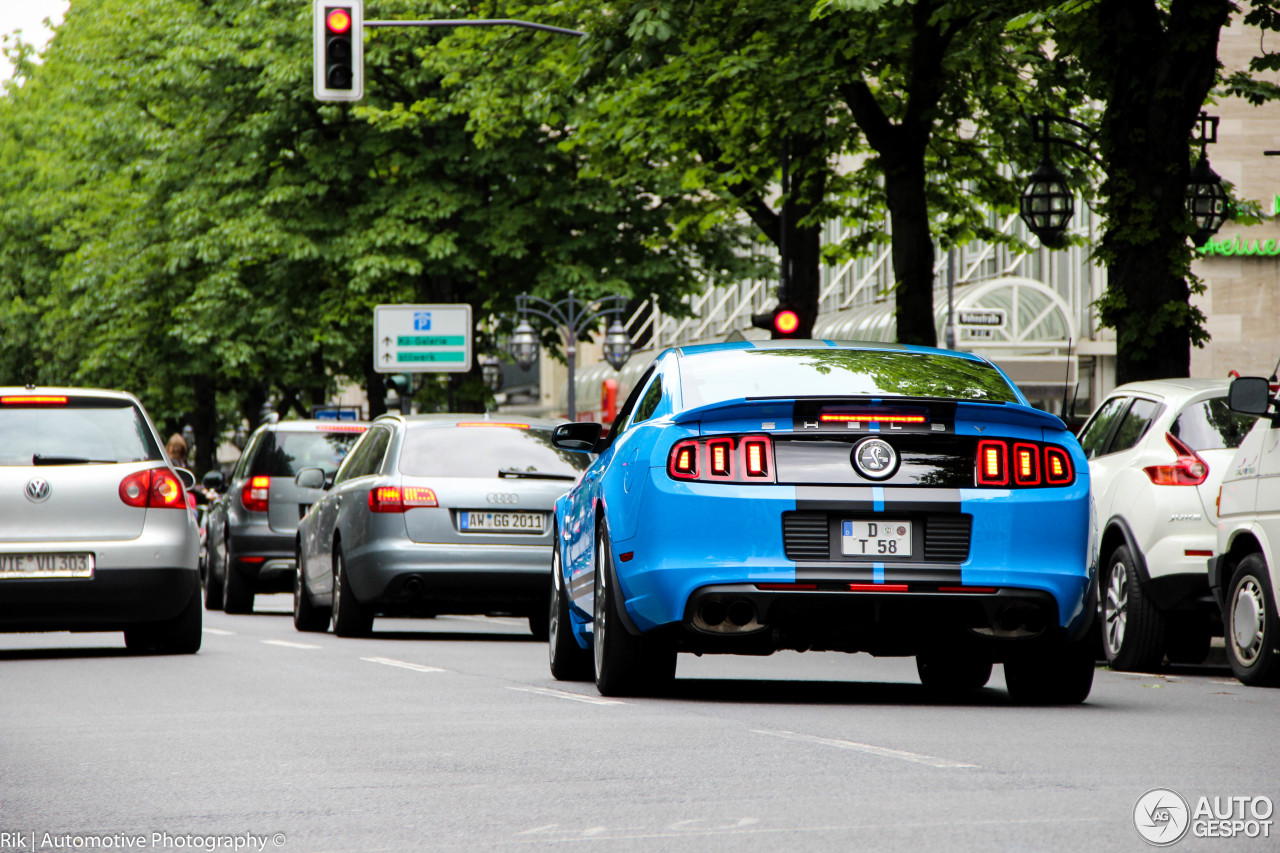 Ford Mustang Shelby GT500 2013