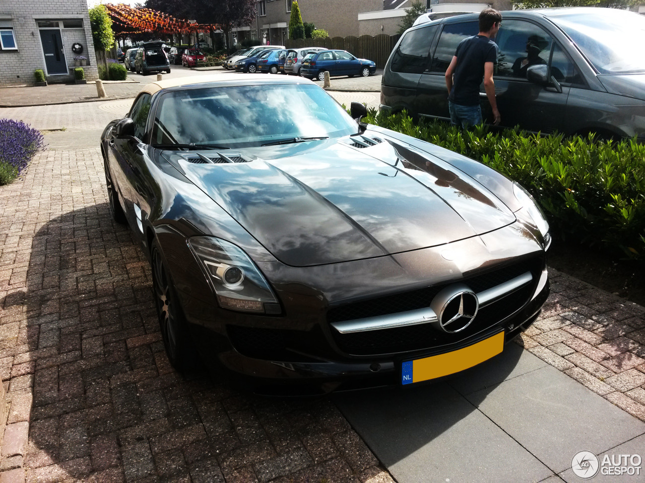 Mercedes-Benz SLS AMG Roadster