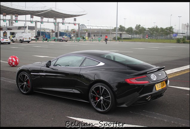 Aston Martin Vanquish 2013