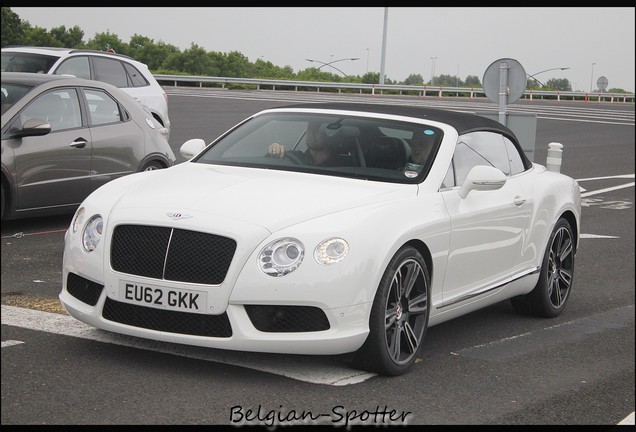 Bentley Continental GTC V8