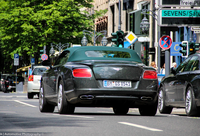 Bentley Continental GTC V8