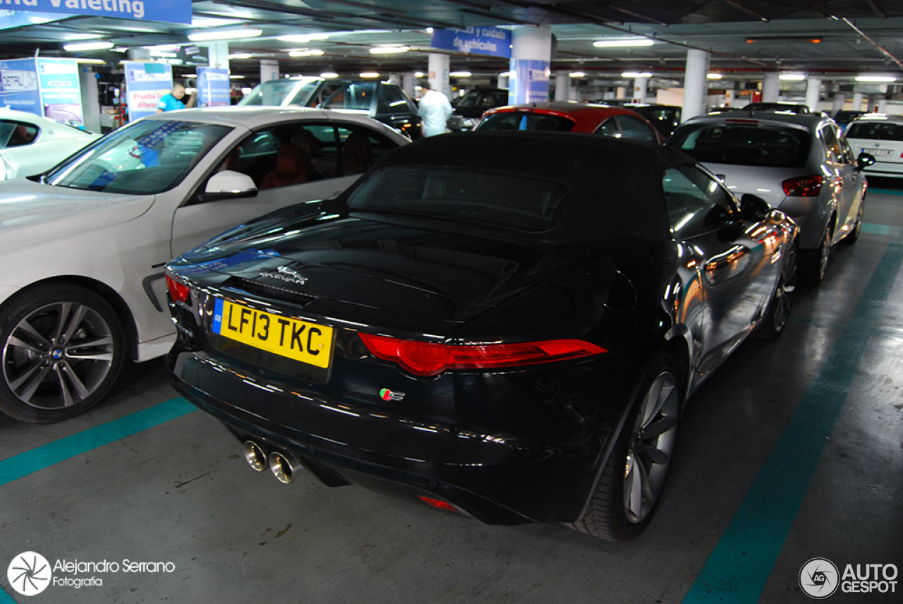 Jaguar F-TYPE S Convertible