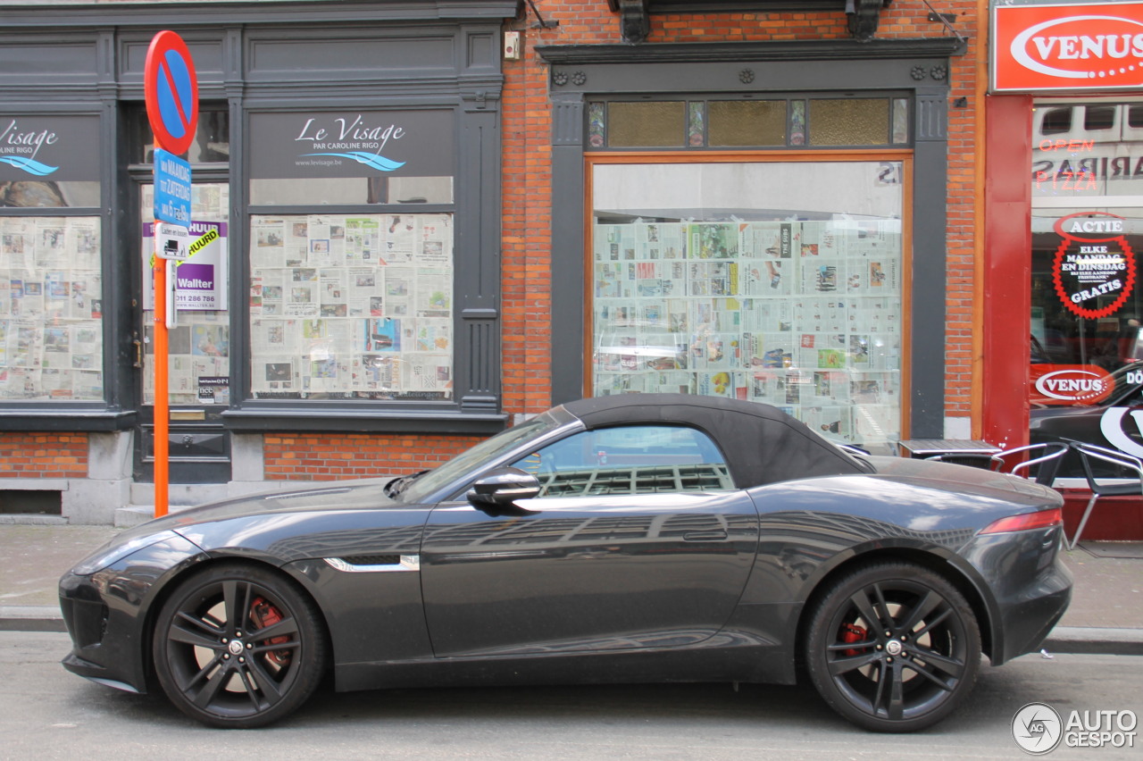 Jaguar F-TYPE S Convertible