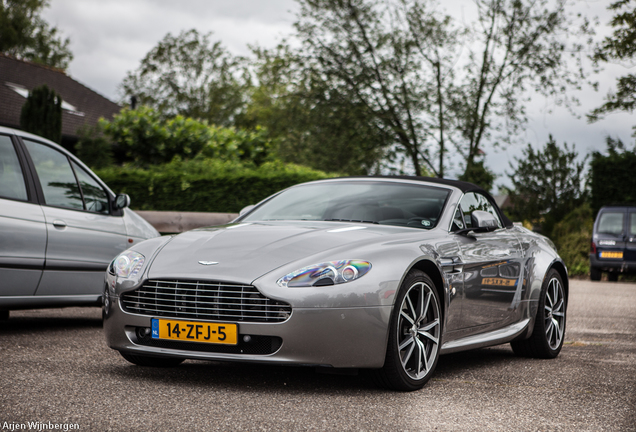 Aston Martin V8 Vantage Roadster