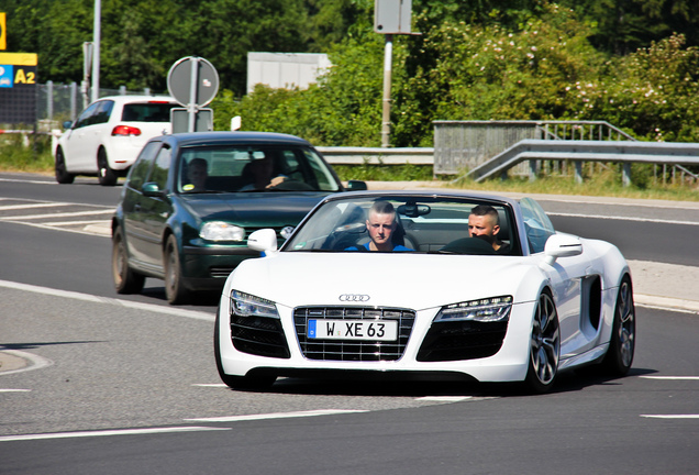 Audi R8 V10 Spyder 2013